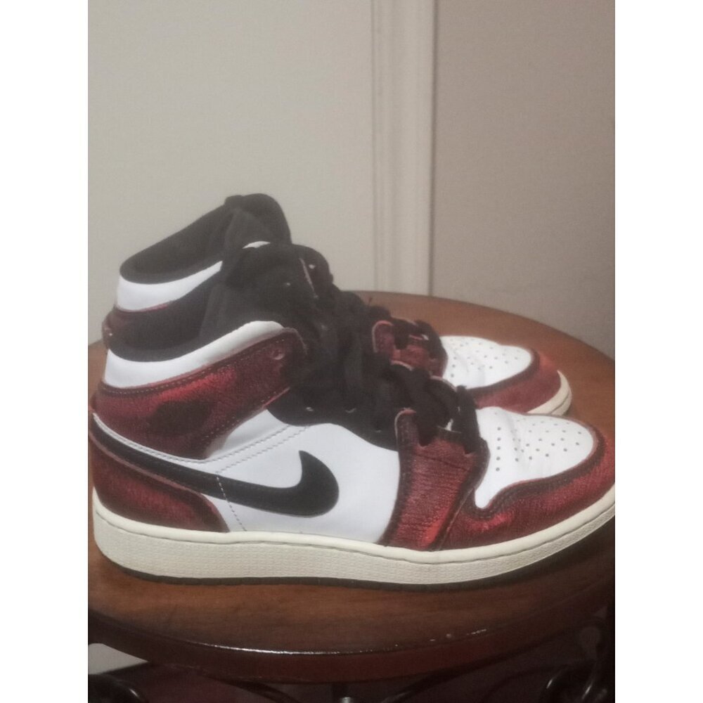 Air Jordan 1 Mid Wear-Away Chicago Shoes Sail Red FB0568-006 GS 4Y Women's 5.5